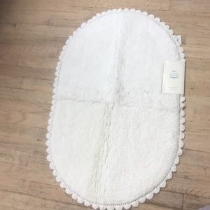 Shabby Chic bath rug